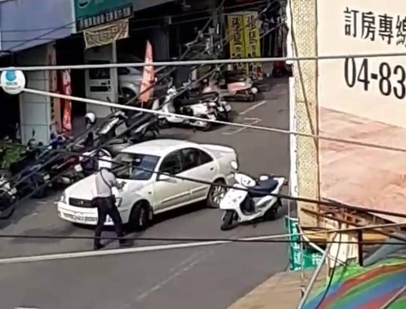 ▲彰化員林市下午上演警匪追逐戰。（圖／翻攝自彰化踢爆網）