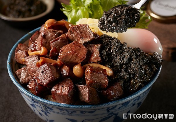 ▲▼開丼的松露角切牛排丼（圖／開丼提供)