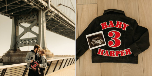 ▲哈波跟老婆在費城班傑明·富蘭克林大橋拿著印上「哈波寶貝」的球衣。（圖／翻攝自費城人推特）