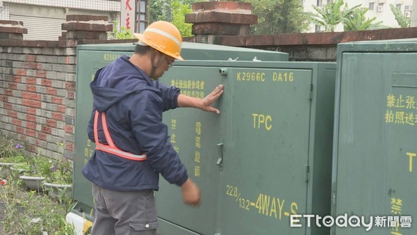 ▲▼雲林西螺鎮市區大停電，影響住家、商家及工廠高達4千多用電戶。（圖／記者傅誠翻攝）