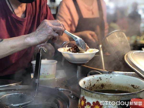 ▲米其林必比登夜市,饒河夜市,牛雜湯,饒河夜市牛雜湯。（圖／記者陳涵茵攝）