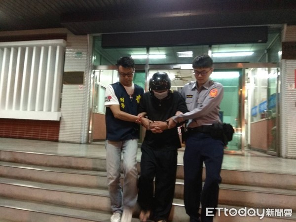 ▲台南市警六分局警方在3小時內偵破飛車搶案，緝獲搶嫌送辦。（圖／記者林悅翻攝）