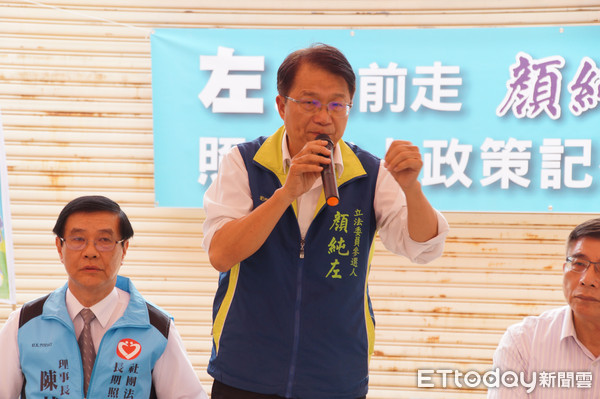 ▲前台南市副市長顏純左，召開「照顧老人政策記者會」，提出解決溪北人口老化照顧問題，接地氣減輕艱苦人負擔。（圖／記者林悅翻攝，下同）