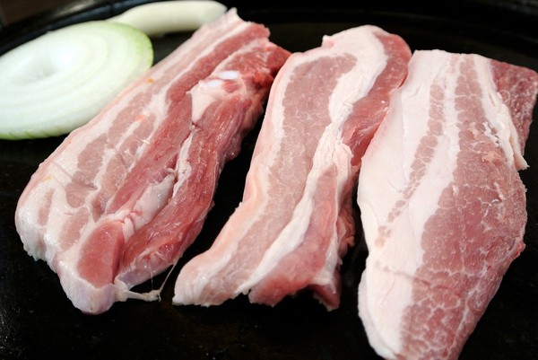▲▼豬肉,五花肉,肉類,肉品,生肉。（示意圖／pixabay）