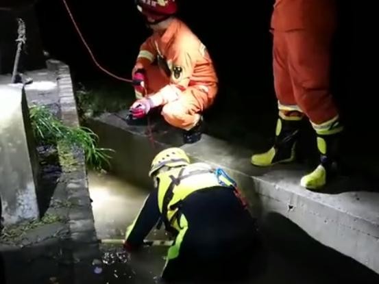 ▲深圳福田區11日晚間發生洪水。（圖／翻攝自央視網）