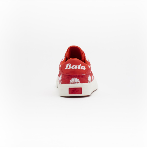 ▲Bata X Coca-Cola。（圖／翻攝自Bata Heritage官網、Hypebeast）