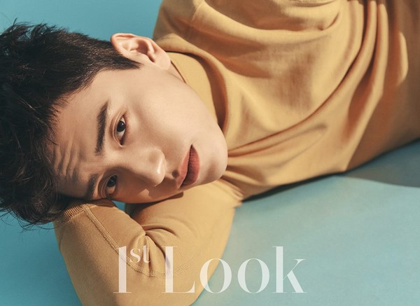 ▲王大陸登南韓雜誌（圖／翻攝自1stlook-퍼스트룩 FB）