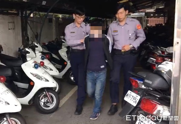 ▲▼周男拜完土地公廟後打110報警，警方依過失傷害罪將他解送歸案             。（圖／記者陳以昇翻攝）