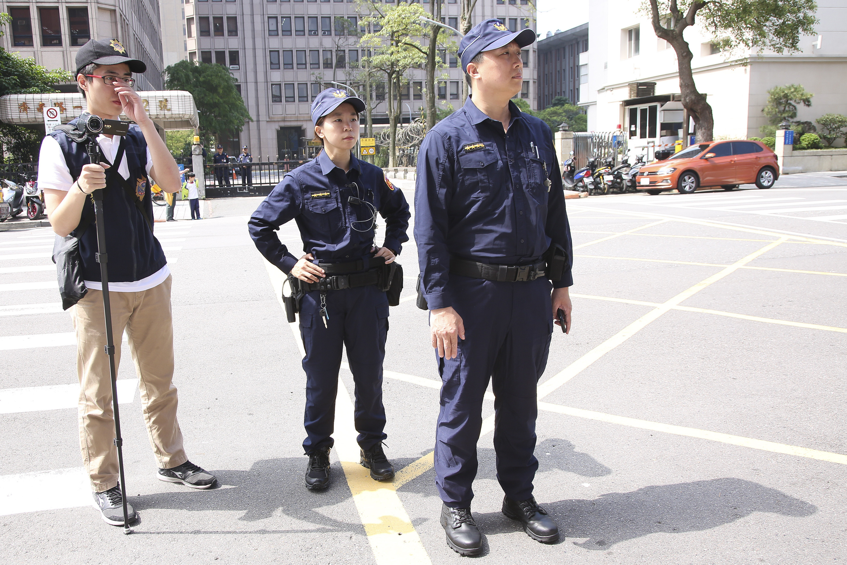 警察換 藏青色新制服 議員批 像公司保全或神奇寶貝 Ettoday政治新聞 Ettoday新聞雲