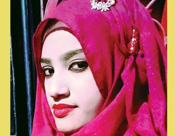 ▲▼孟加拉19歲女子努斯拉特（Nusrat Jahan Rafi）舉報性騷擾卻被燒死。（圖／翻攝自推特／@TheMdMamun）
