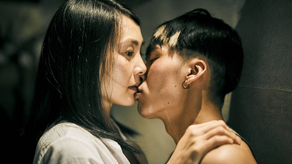 ▲▼ 《天涯小逃犯》裡曾珮瑜愛上綁架她的巫建和            。（圖／緯來電影台）