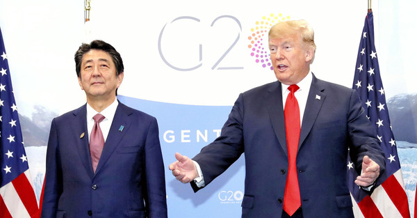 ▲▼ 川安／美國總統川普2018年與日本首相安倍晉三在G20場邊會面。（圖／達志影像／美聯社）