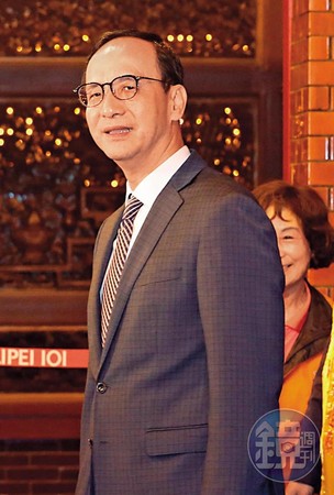 郭台銘宣布投入初選後，前新北市長朱立倫（圖）極力擺脫被邊緣化的危機。