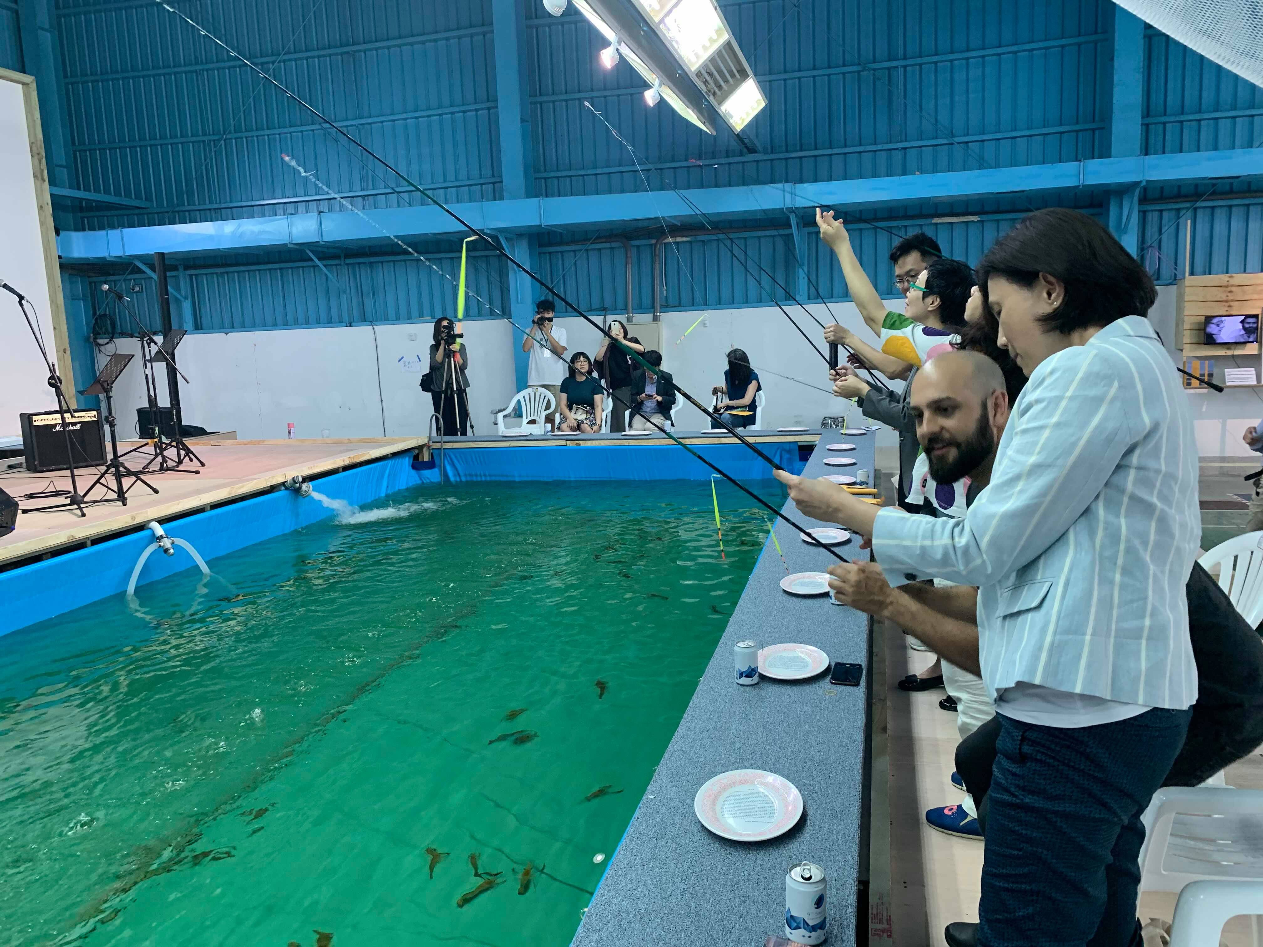 空總開放免費 混水釣蝦場 10天7500尾泰國蝦現釣現烤 Ettoday生活新聞 Ettoday新聞雲