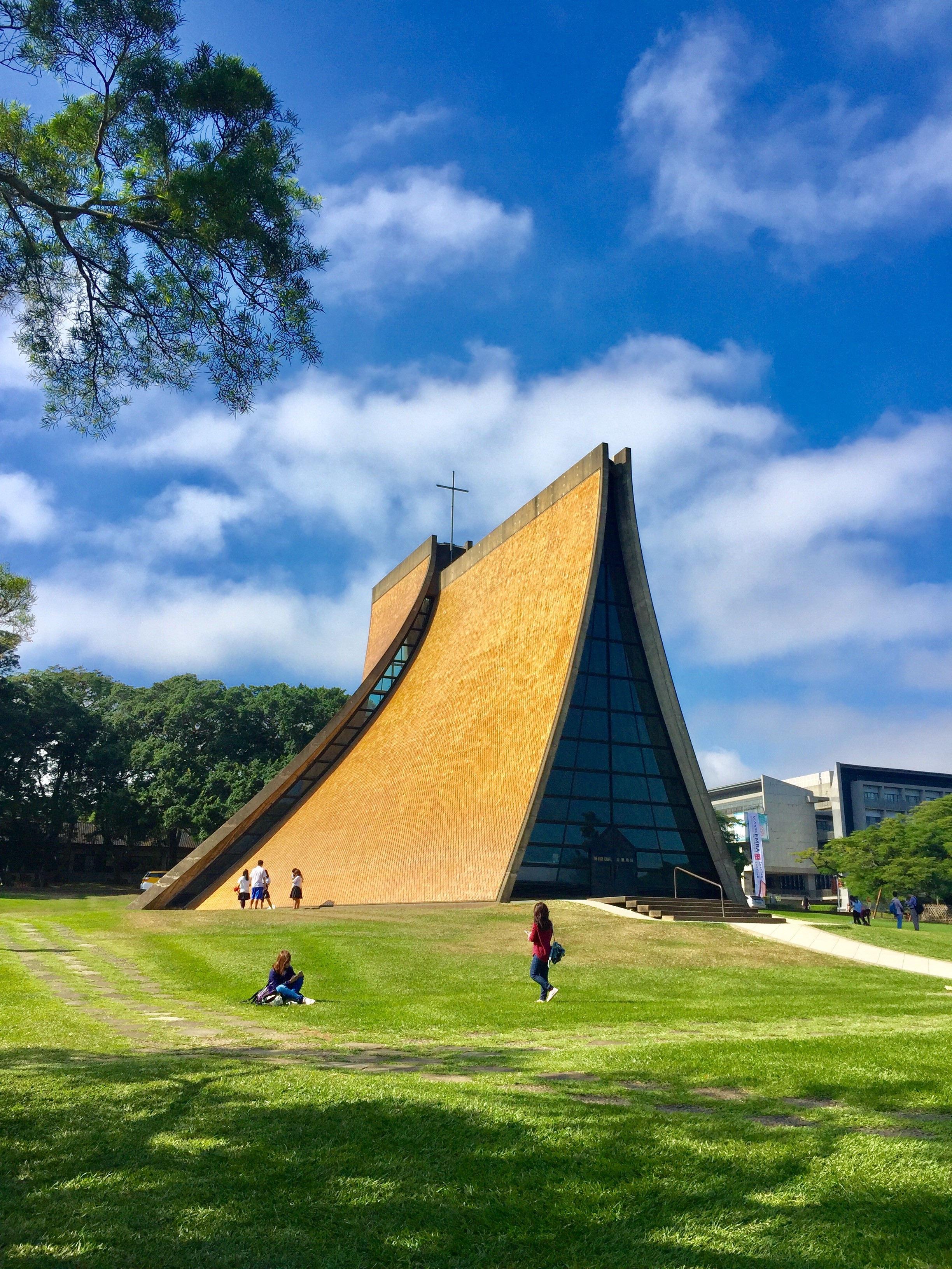 ▲▼ 東海大學路思義教堂、台中州廳　升格為國定古蹟！（圖／文化部提供）