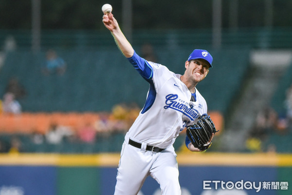 ▲▼富邦悍將投手羅力。（圖／記者林敬旻攝）