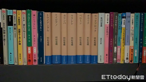 ▲▼ 五月天歌聲＋7本樂器書伴奏　「查無此人－小花計畫展」11組超狂跨界（圖／記者林育綾攝） 