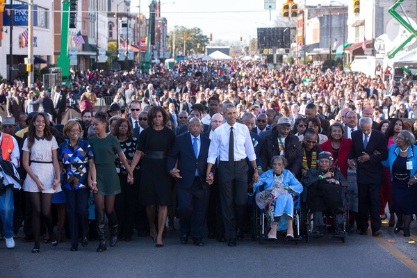 ▲▼2015年，美國前總統歐巴馬上街參與黑人平權遊行。（圖／美國白宮網站）