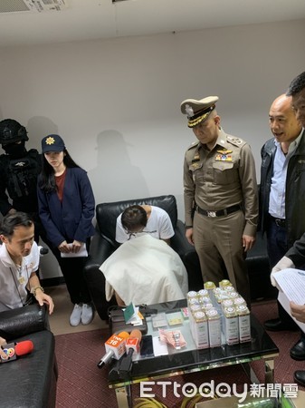 ▲台泰警方合作日前逮捕兩名台灣人涉嫌以爽身粉罐藏海洛因打算闖關來台。（圖／記者張君豪翻攝）