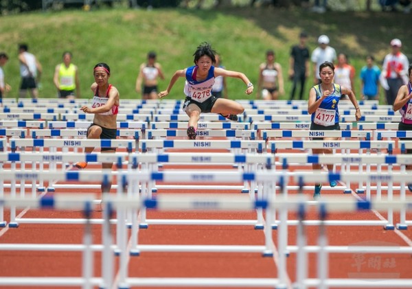 陸軍專校全大運田徑再傳佳績　李振維一萬公尺競走奪金