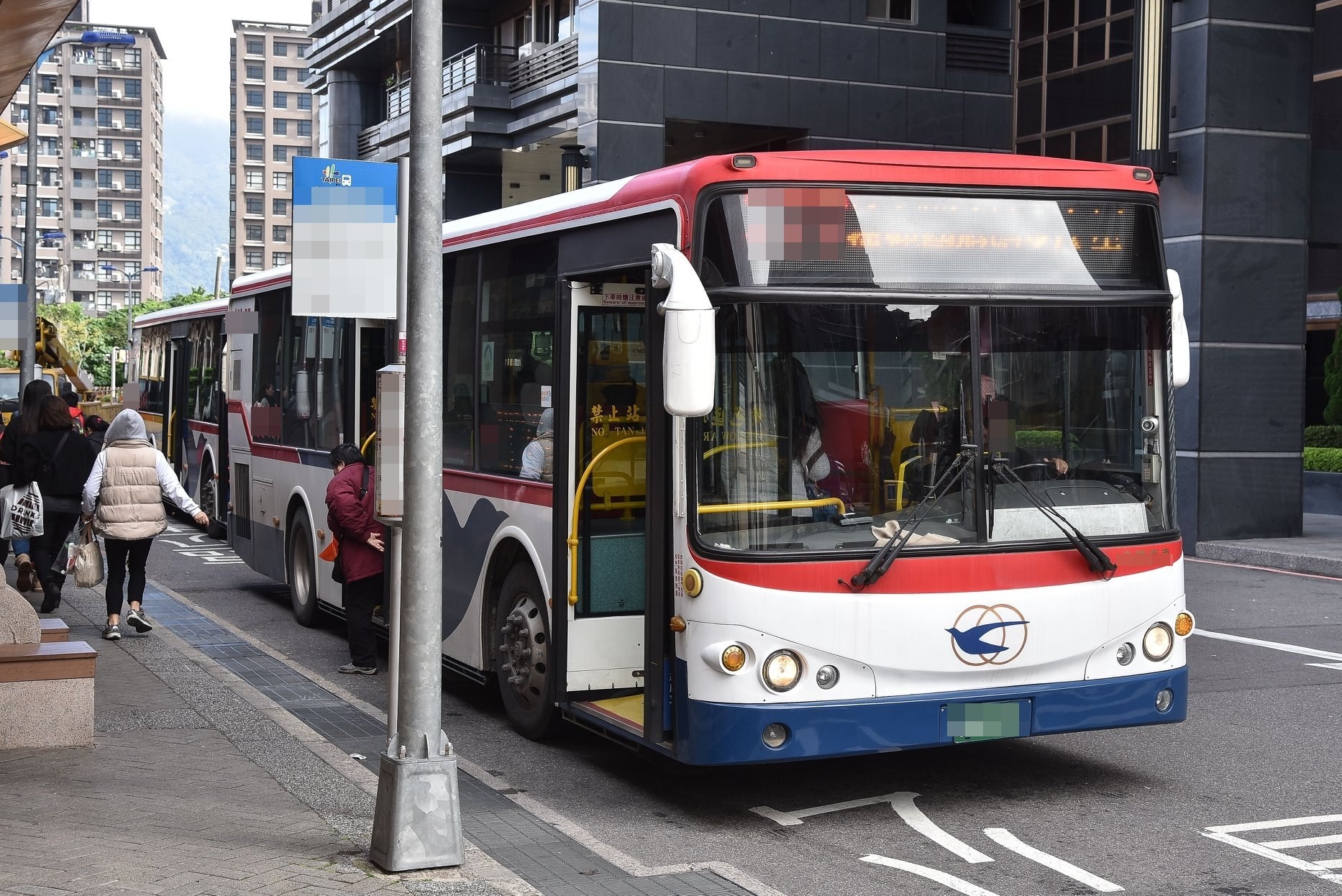 ▲▼公車。（圖／資料照，記者李毓康攝。）