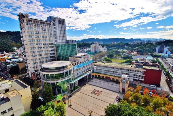 ▲2019亞洲大學排行榜，台北醫學大學成為台灣排名躍升最多的大學。（圖／翻攝自台北醫學大學官網）