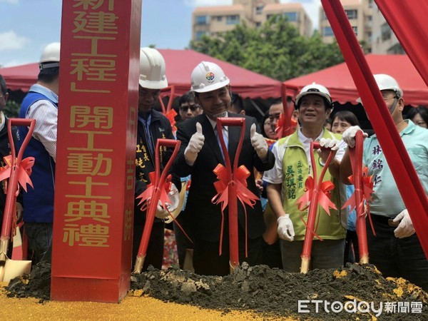 ▲ 土城明德、清水市民活動中心動土 打造複合式休憩環境。（圖／新北市民政局提供）