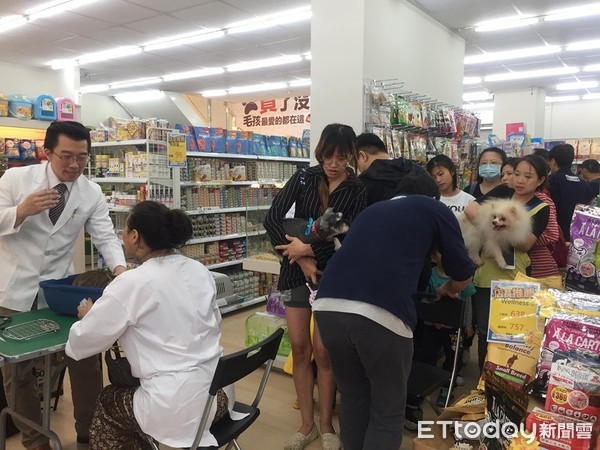 ▲東森寵物雲商店三重中正北店。（圖／記者陳靜攝）