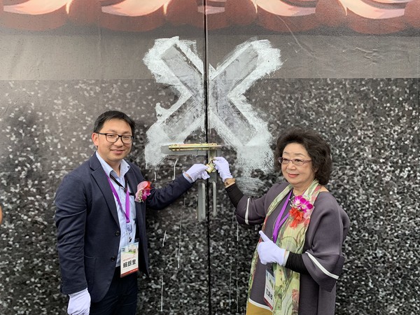 ▲▼國中教育會考將於5月18、19日登場，命題老師們今進闈場，展開為期14天的組題、印卷、分卷等工作。（圖／教育部提供）