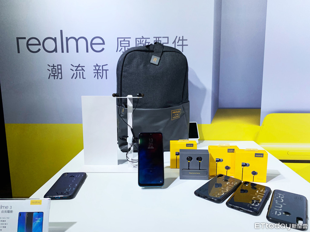 ▲▼realme 3。（圖／記者邱倢芯攝）