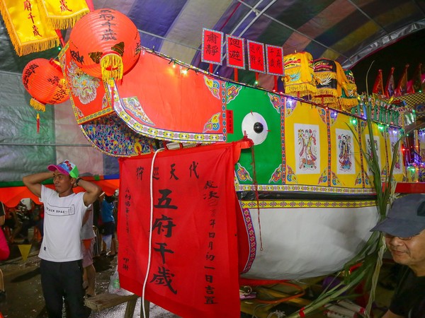 ▲▼ 東石鄉塭港福海宮送王船祭典。（圖／嘉義縣政府提供，下同）