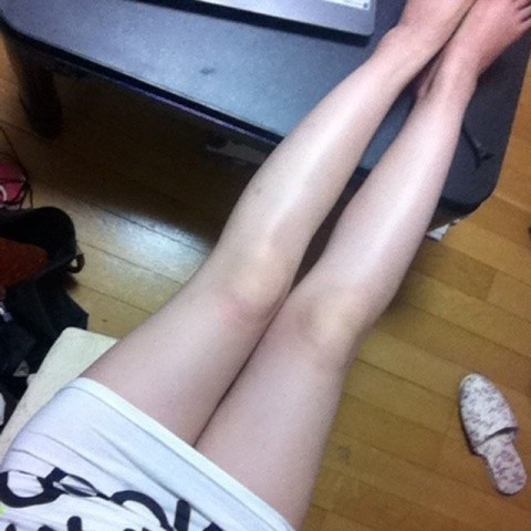 日本鄉民冒死拍下女友的 生足 鍵盤大檸檬 Ettoday新聞雲