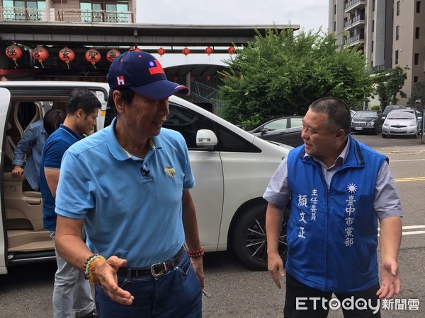 ▲郭台銘出席台中市菁英工商協會，尋求支持。（圖／記者鄧木卿攝）