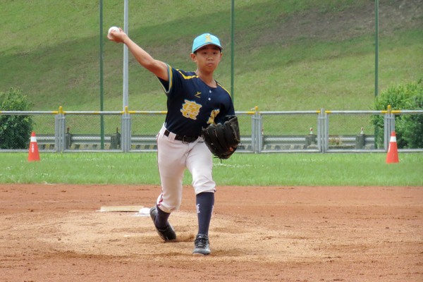 ▲雲縣褒忠先發投手許祐愷奪勝。（圖／學生棒聯提供）