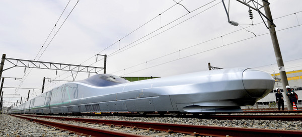 ▲▼日本最新子彈列車ALFA-X。（圖／達志影像／美聯社）
