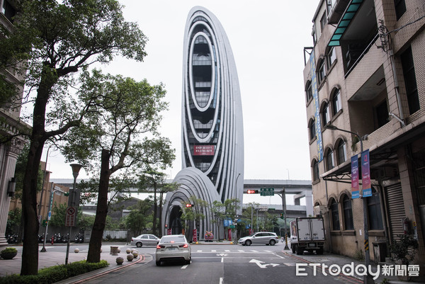 ▲北台灣怪誕建築、砳建築。（圖／記者林敬旻攝）