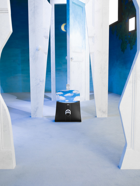 ▲▼賈靜雯出席DELVAUX René Magritte馬格利特系列展覽。（圖／DELVAUX提供）