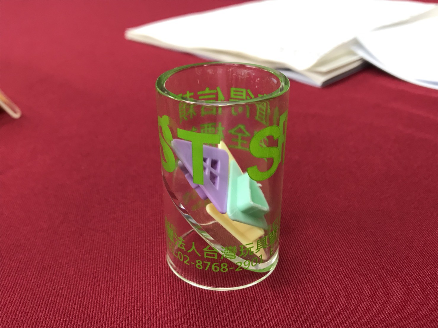 ▲▼  3款積木違規　「磁性」玩具逃檢又無標示。（圖／記者崔至雲攝）