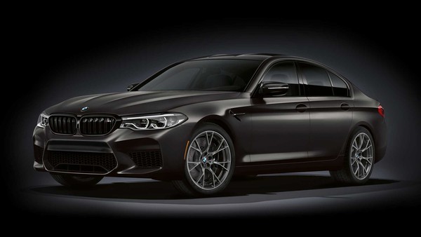 ▲BMW推出全球限量350輛的 M5 35th Edition 。（圖／翻攝自BMW）