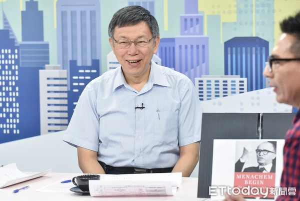 ▲▼台北市長柯文哲接受雲端最前線專訪。（圖／記者李毓康攝）