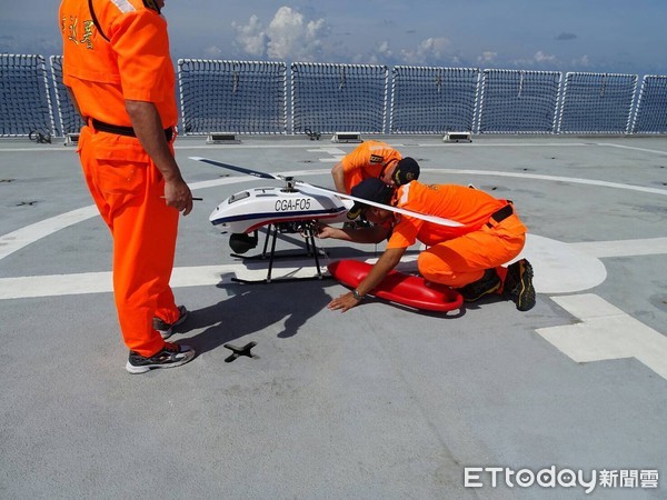 ▲海巡署南援四號演習首度出動UAV無人載具、操演內容逼真紮實。（圖／記者張君豪翻攝）