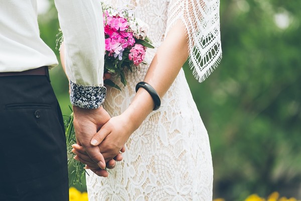 ▲▼捧花,婚禮,結婚,新娘,感情,幸福（圖／取自免費圖庫Pixabay）