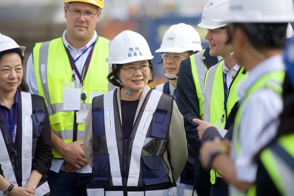 ▲蔡英文參加「沱江艦及快速布雷艇」建造開工典禮。（圖／總統府提供）