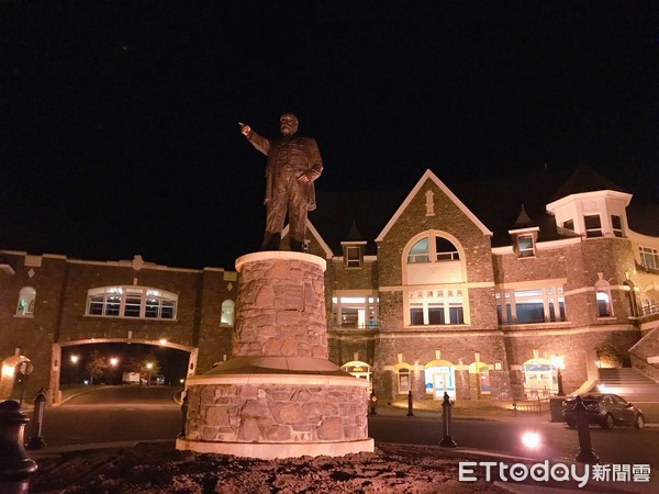 ▲▼班夫費爾蒙溫城堡酒店Fairmont Banff Springs。（圖／記者賴文萱攝）