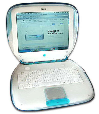 ▲▼1999年的第一代iBook。（圖／翻攝自推特，sirrow）