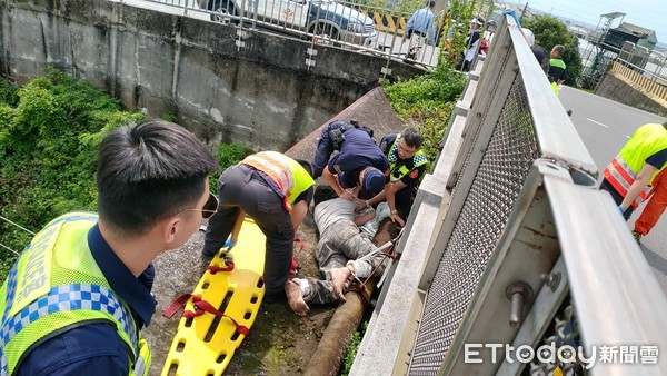 ▲▼台中豐原男子跳橋。（圖／記者陳玉翻攝）