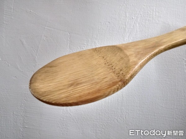 ▲▼      飯匙       。（圖／網友提供）