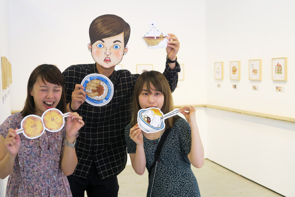 ▲▼    可惡想吃！IG紅人保羅先生駐村駁二　16幅高雄鹽埕美食插畫展（圖／高雄市政府文化局提供）