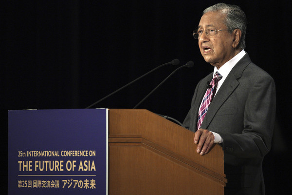▲馬哈迪在「亞洲未來論壇」上說，馬來西亞將「盡可能繼續並多多使用華為產品」。(圖／達志影像／美聯社)