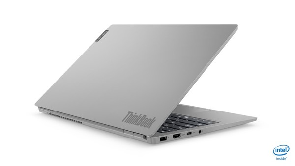 【廣編】Lenovo纖薄ThinkBook筆電　為時尚工作者打造（圖／lenovo提供）